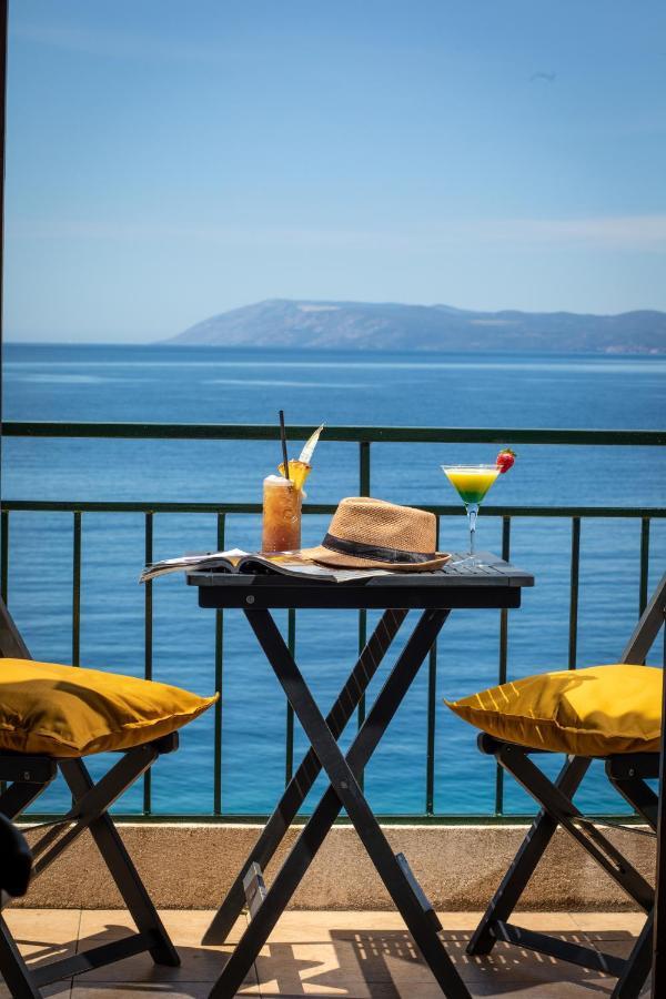 Beach Front Apartment Podgora Esterno foto