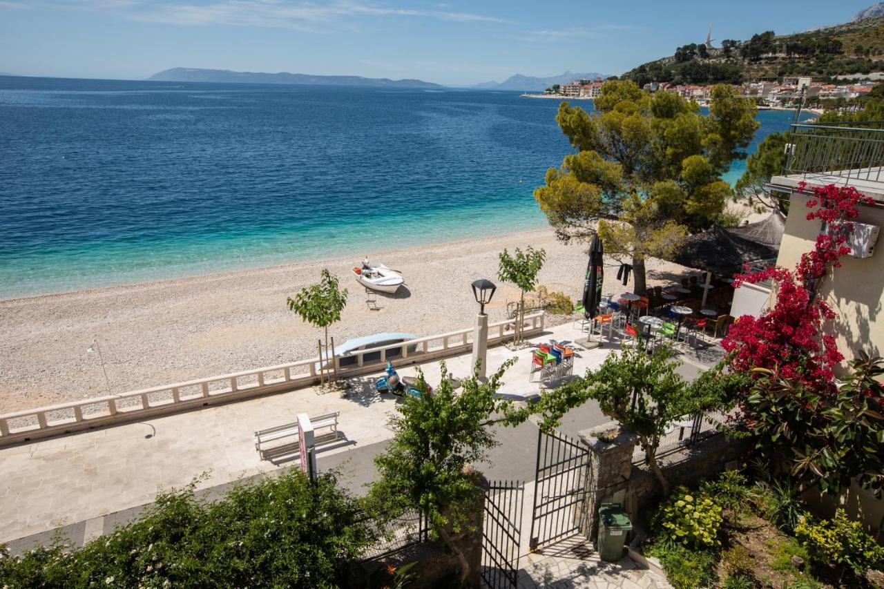 Beach Front Apartment Podgora Esterno foto